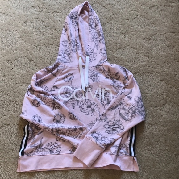 Calvin Klein Tops - 💗PINK CALVIN KLEIN SWEATSHIRT💗